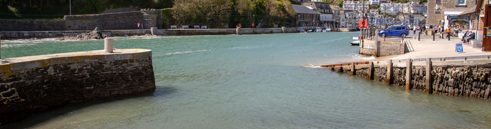 Looe Harbour: Beautiful all year round